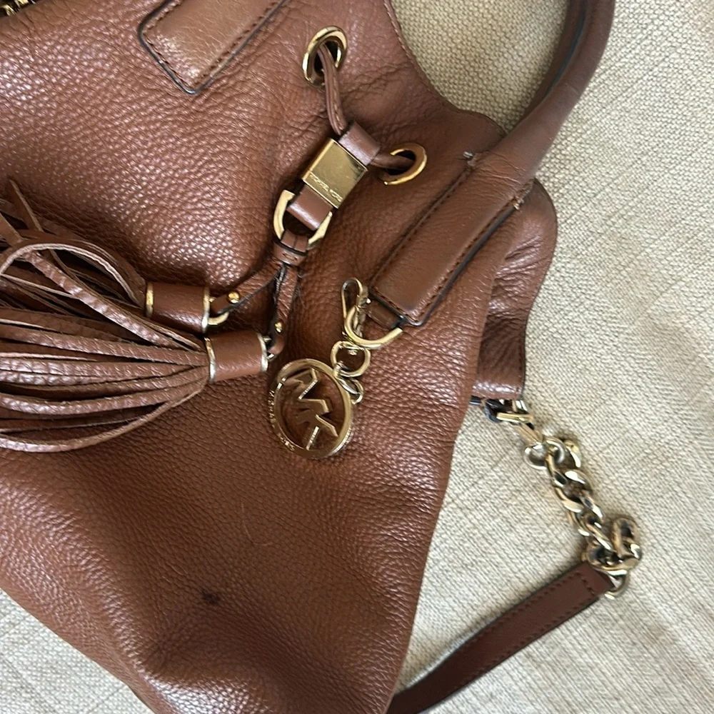 MICHAEL KORS Camden Luggage Brown Leather Medium Drawstring Satchel Shoulder Bag